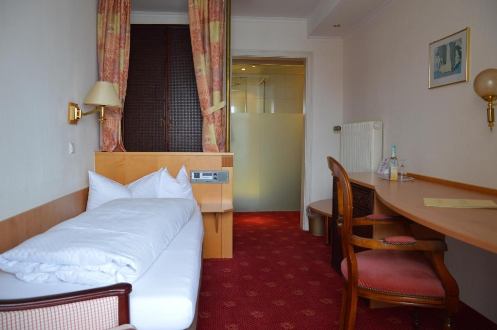 Hotel Engel Langenargen Quarto foto
